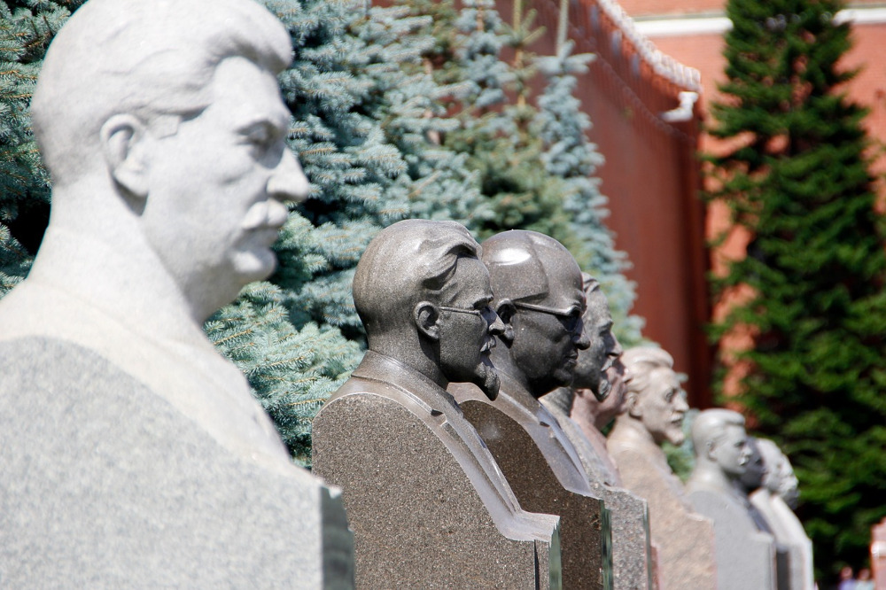 Kult Stalina kwitnie