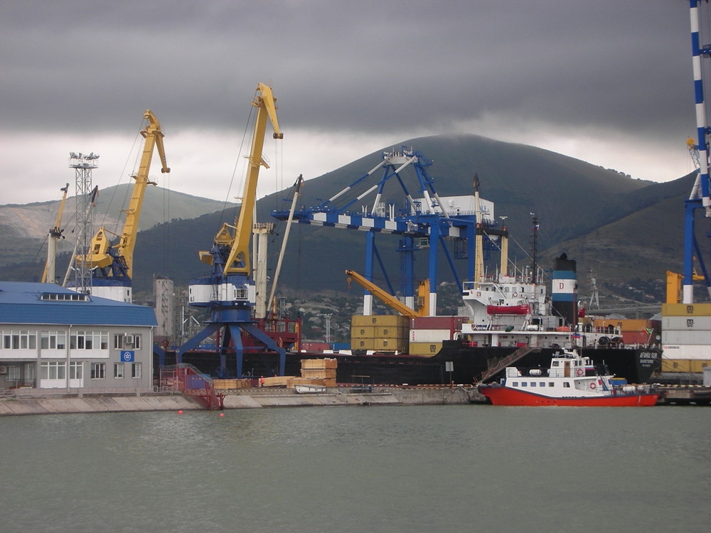 Wojna o strategiczny port naftowy Rosji