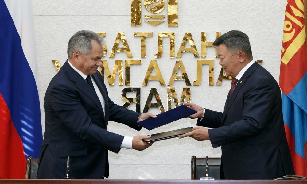 Russia Gets New Ally as Shoigu Pays Visit to Mongolia