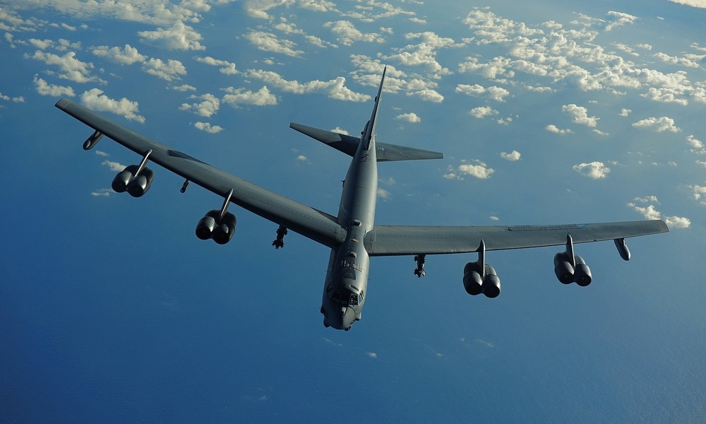 U.S. Stratofortress Jets Perform a Simulated Attack on Russia’s Fleet