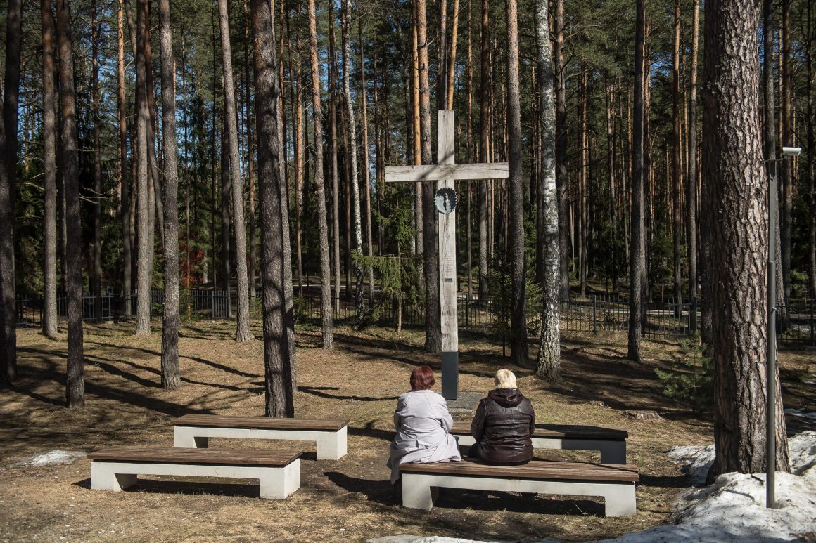 cmentarz wojenny w Katyniu