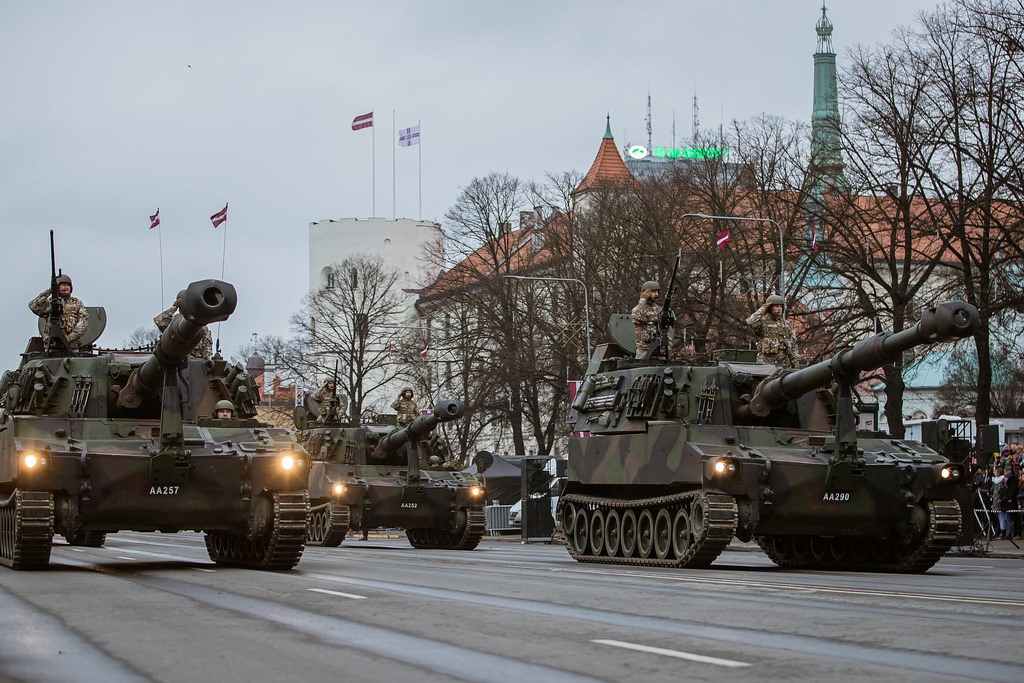 Wstrzemięźliwa reakcja na turecki szantaż