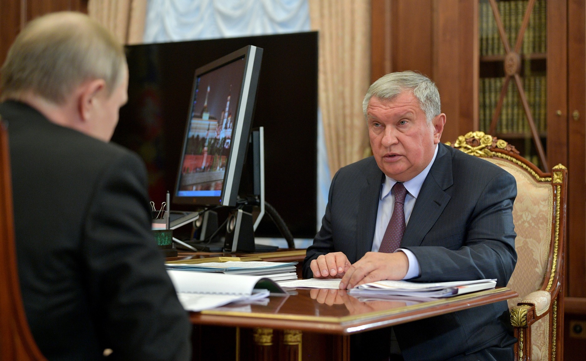 Russia’s Rosneft Hits Record-High Profits and Pays Out Biggest-Ever Dividends