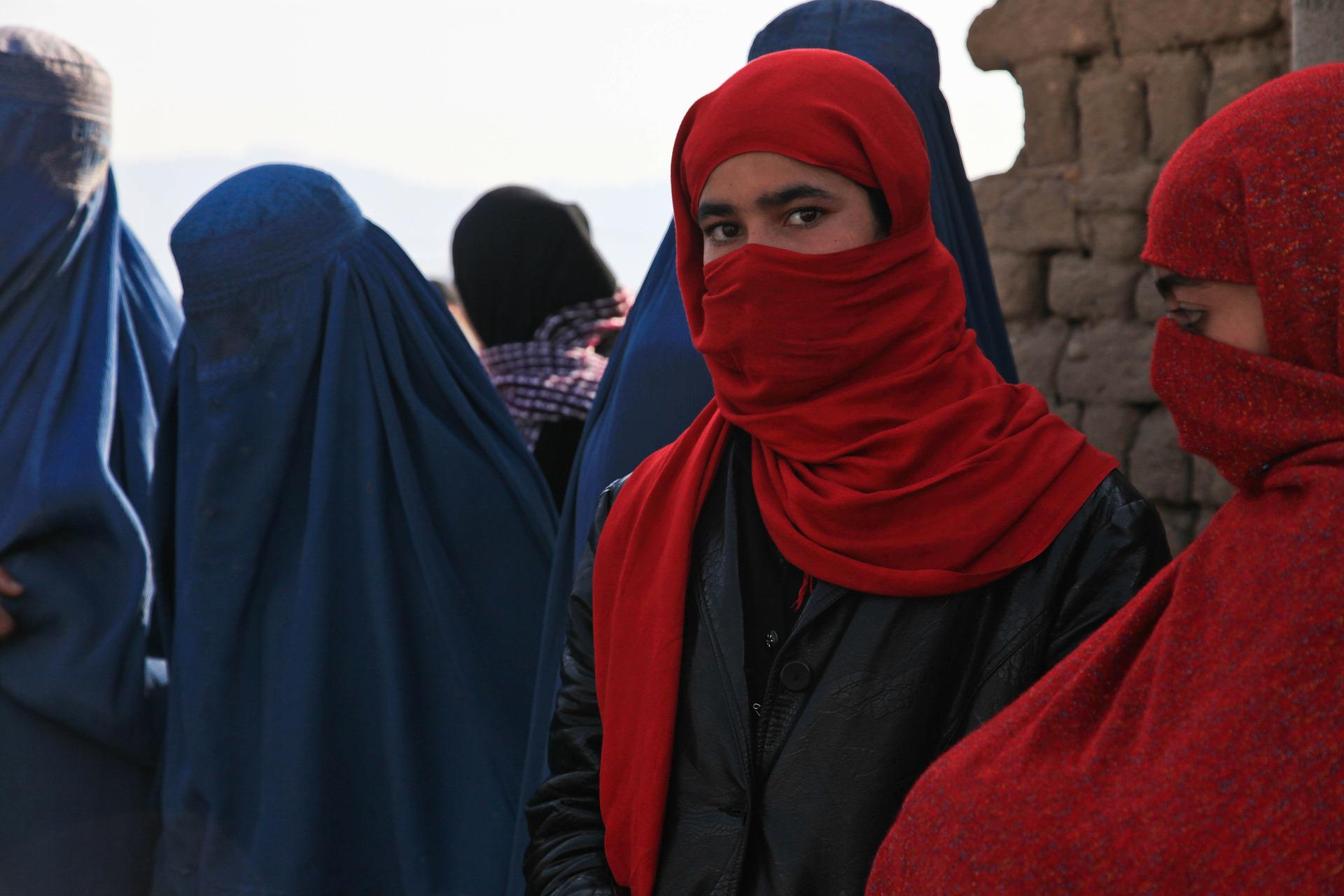 Afgańskie kobiety z dnia na dzień tracą swoje prawa